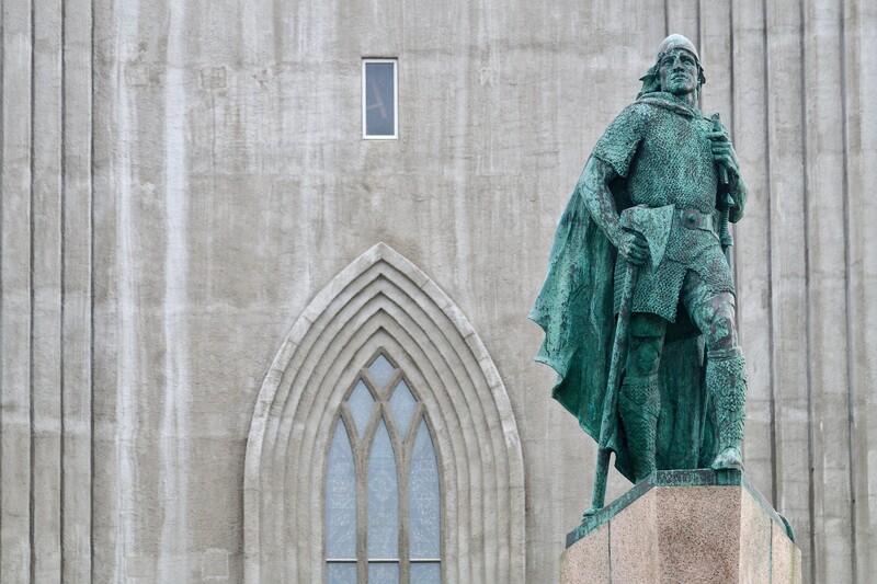 Statue of Leif the Lucky