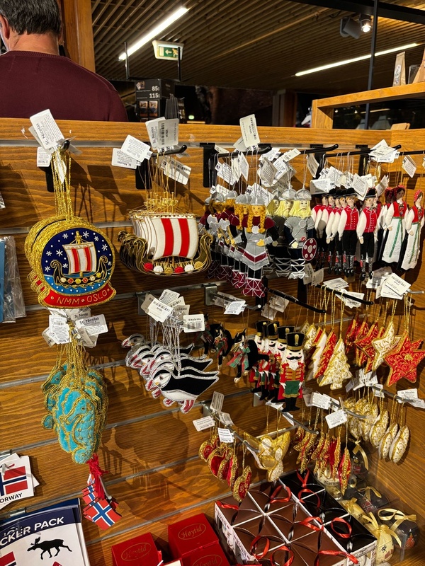 Viking ship, warrior and shieldmaiden Christmas decorations (Oslo)