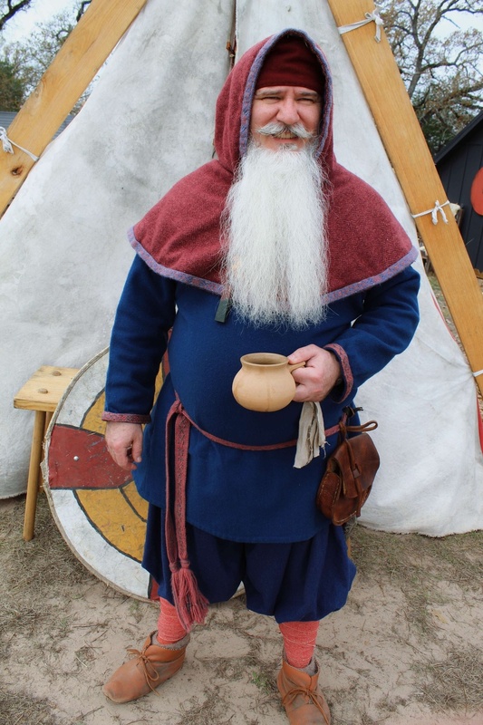 Reenactor in Hedeby area Viking kit (Texas)