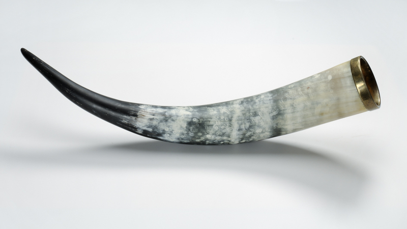 Copy / reconstruction of a Viking Age drinking horn