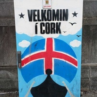 Street art welcoming people to Cork in Icelandic