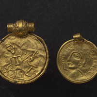 Týr Bracteate