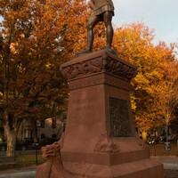 Statue of Leif Eriksson